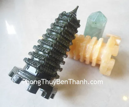 Tháp văn xương đá ngọc trắng 7 tầng FM143