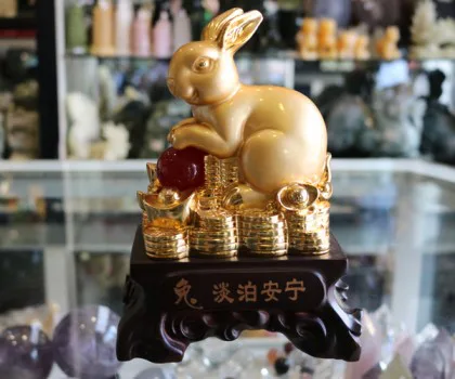Thỏ vàng châu đỏ trên tiền - đạm bạc an minh H424G
