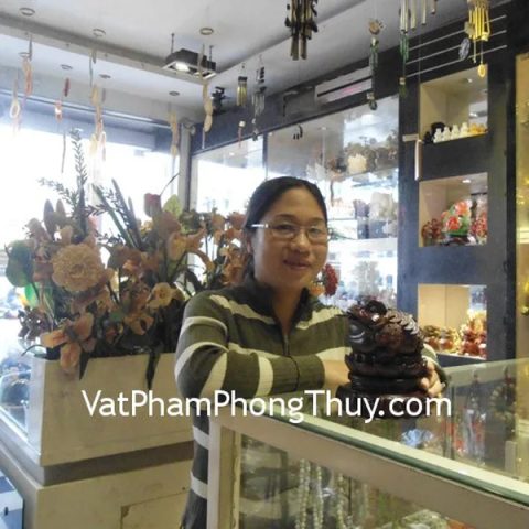 Chị Hiền - khách hàng mua Thiềm thừ chiêu tài E087