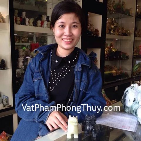 Chị Mây - khách hàng mua tỳ hưu Bắc kinh đen BKD-S và tỳ hưu  Bắc Kinh xanh BKX-S