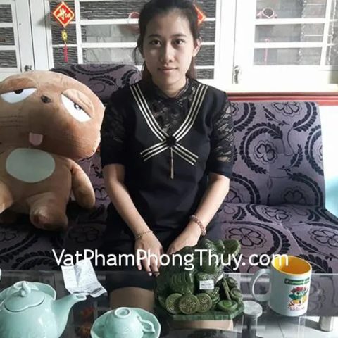 Chị Thư - Khách hàng mua Thiềm thừ lam ngọc khủng GM027
